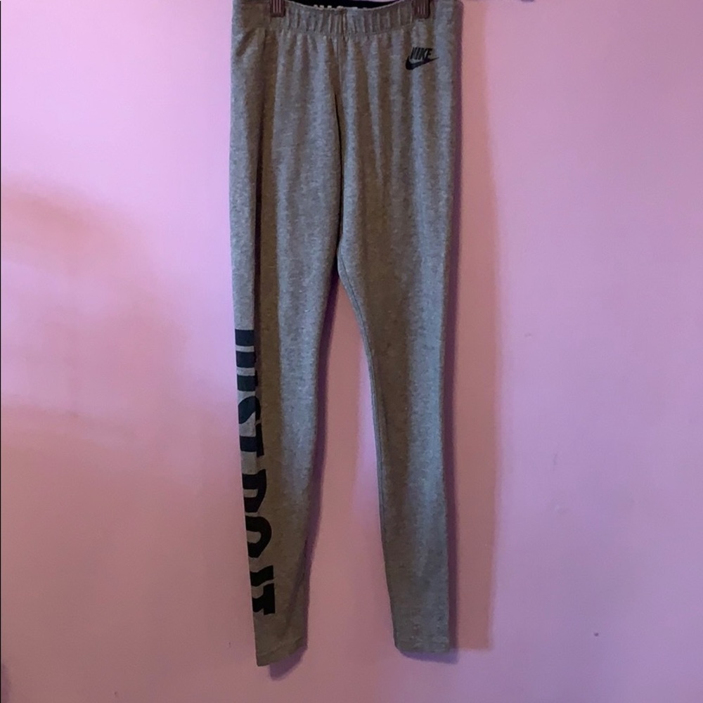 Nike leggings